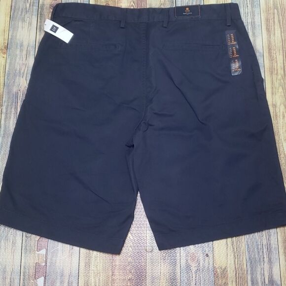 NWT! Gap KHAKIS Factory shorts size 36 - Picture 5 of 7